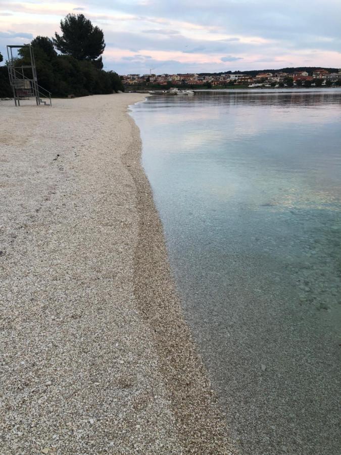 Sunny Volme Apartma Banjole