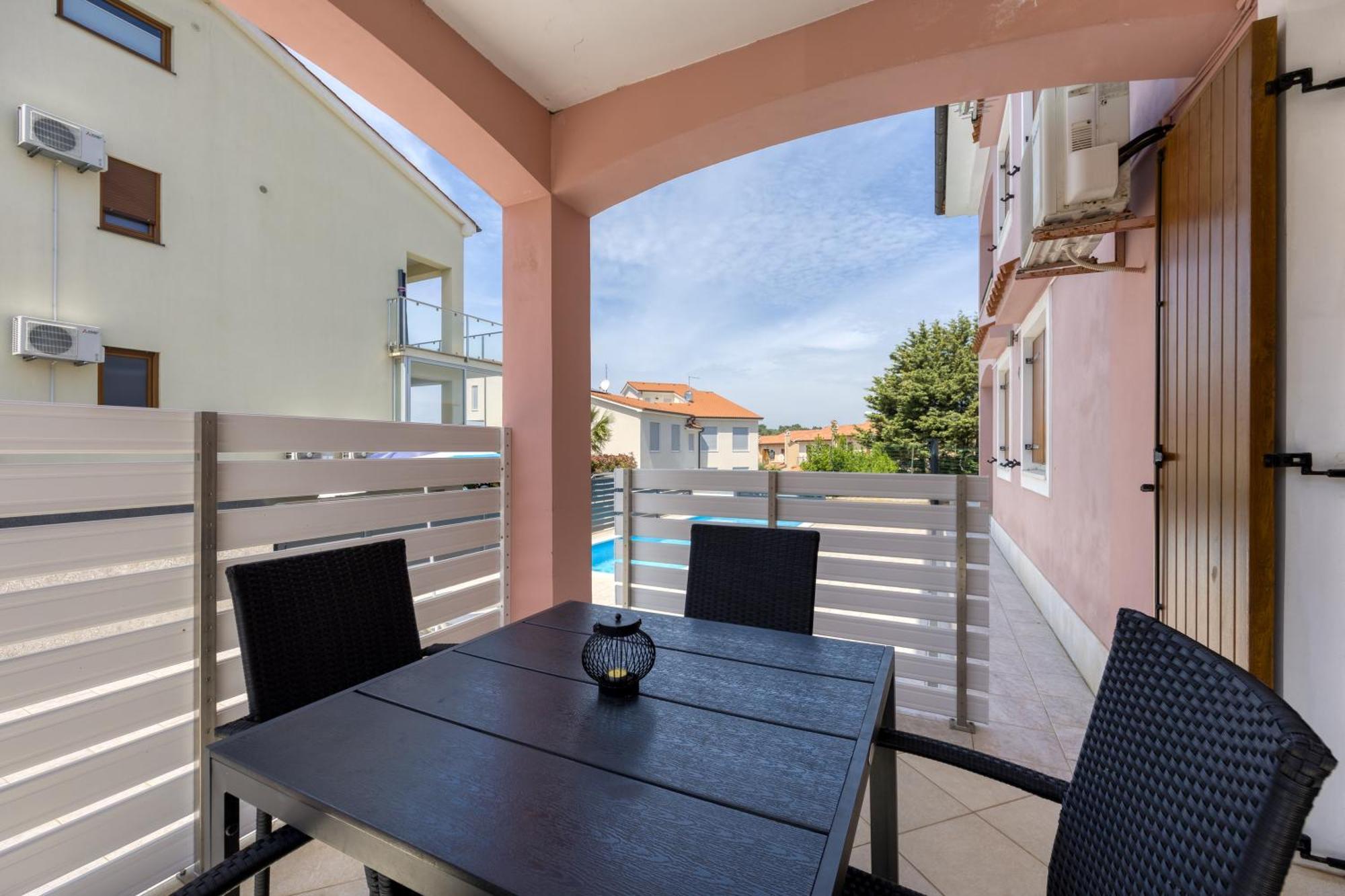 Sunny Volme Apartma *